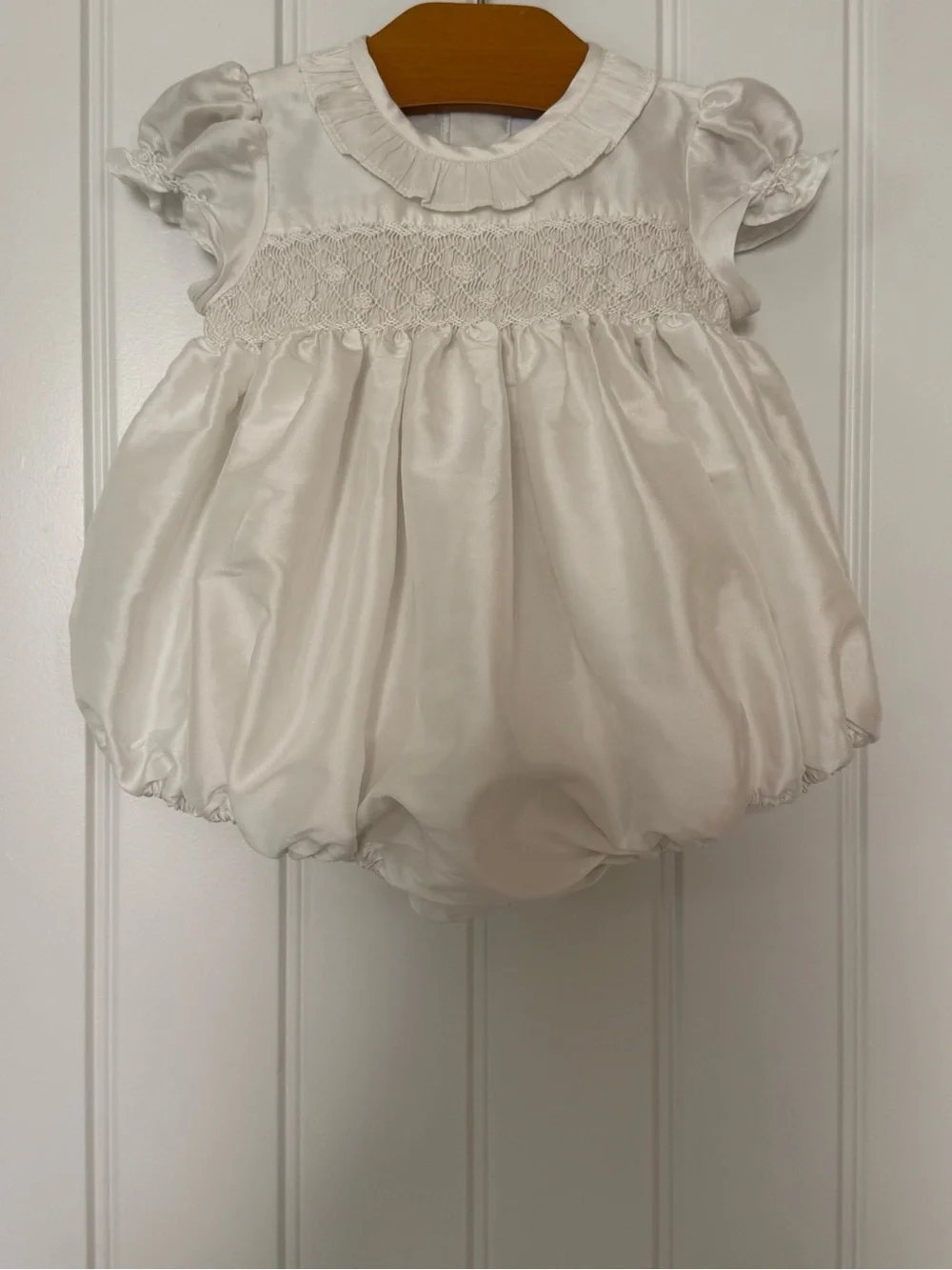 Antoinette Paris Baby Bubble Romper 9M Smocked Ceremony Christening Silk Blend